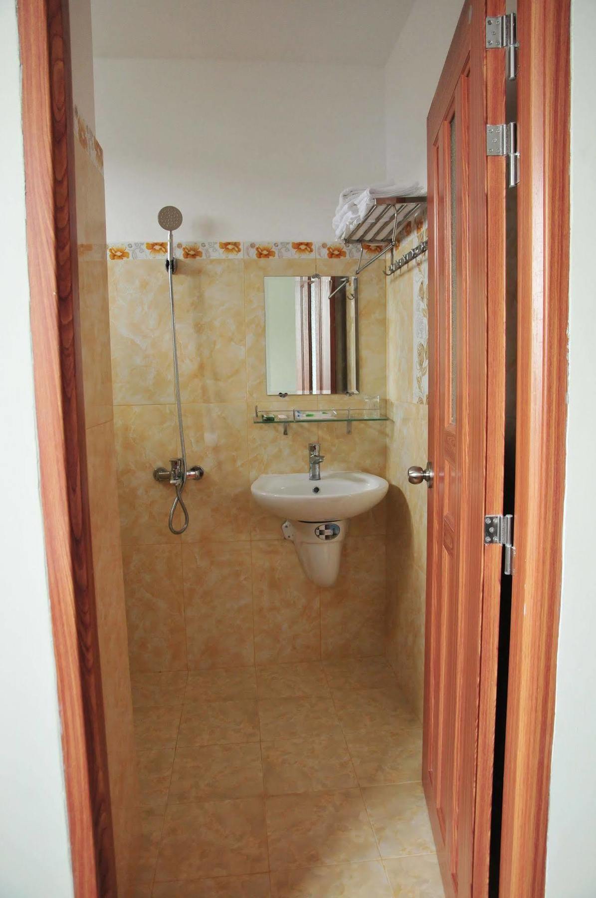 Tung Huong Hotel Phu Quoc Exteriör bild